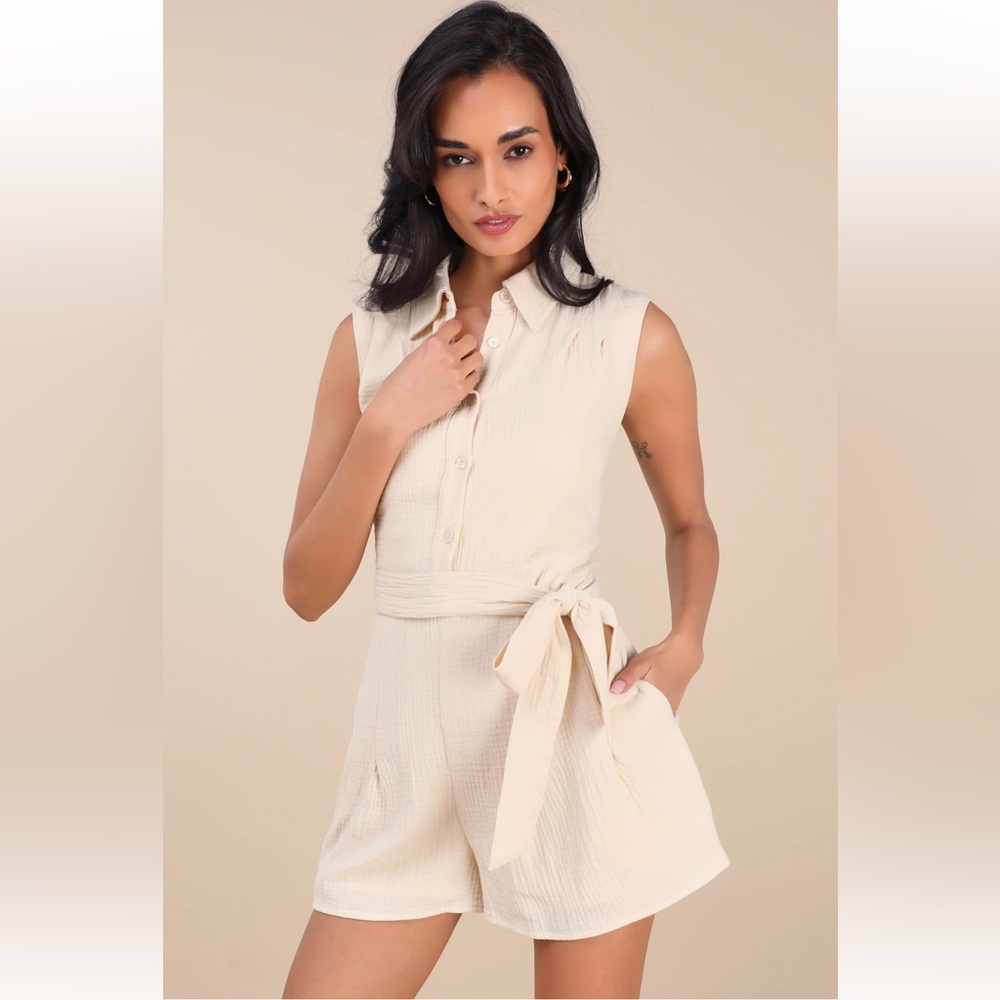 Lulu's NWT Gauzy Cotton Sleeveless Romper Beige XS